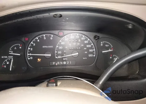 2000 Ford Explorer Limited z USA, uszkodzony, nr VIN 1FMDU85P0YZA96709